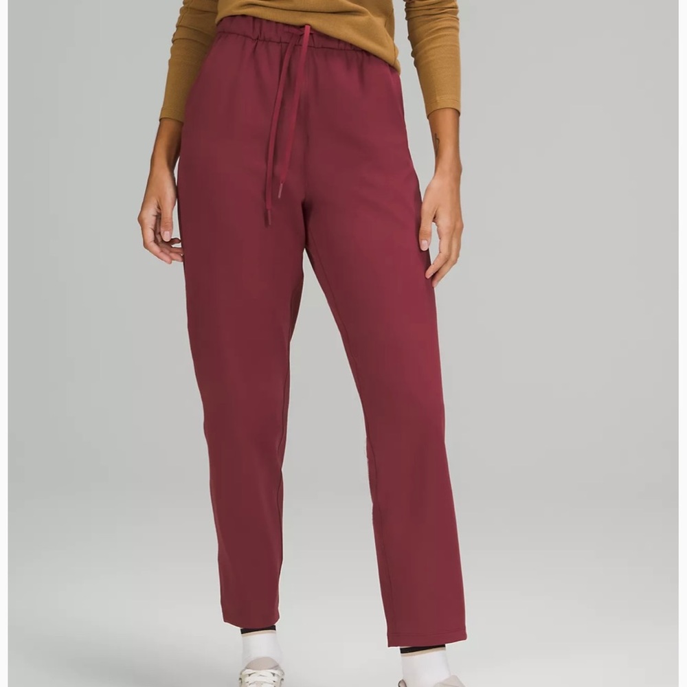 lululemon athletica Women's Burgundy Track Pants